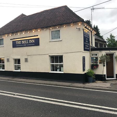 The Bell Inn 索尔兹伯里 外观 照片